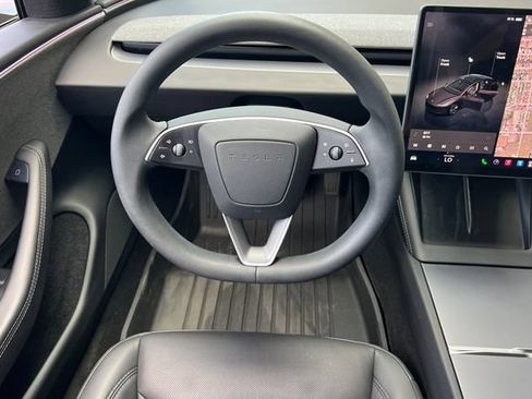 Used 2025 Tesla Model 3 Long Range RWD image 17