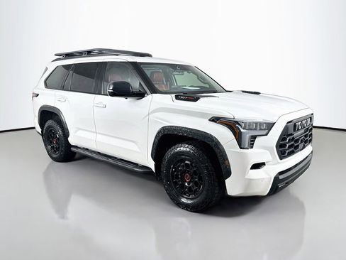 Used 2024 Toyota Sequoia TRD Pro AWD/4WD image 3