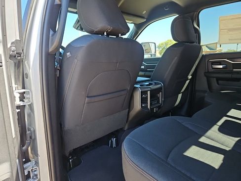 New 2026 RAM 2500 Big Horn AWD/4WD image 20