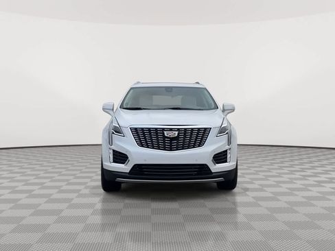 Certified 2023 Cadillac XT5 Premium Luxury w/ LPO, Floor Liner Package image 3