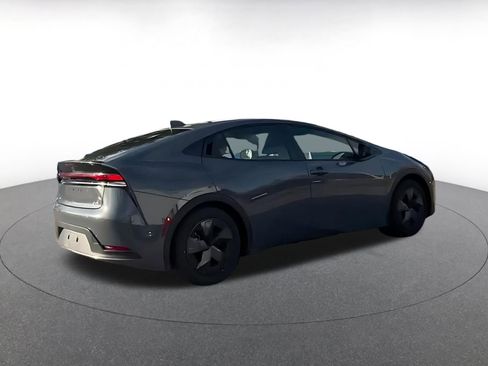 Used 2025 Toyota Prius LE image 10