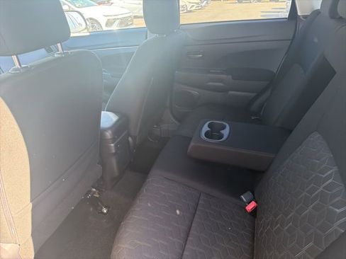 Used 2024 Mitsubishi Outlander Sport ES image 8