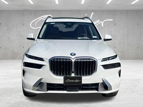 Used 2024 BMW X7 xDrive40i w/ Executive Package AWD/4WD image 21