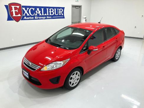 Used 2013 Ford Fiesta SE FWD image 54