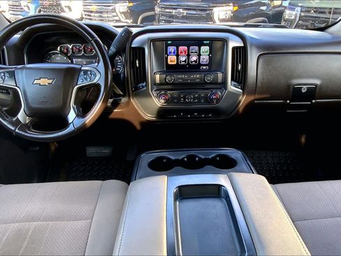 Used 2018 Chevrolet Silverado 1500 LT w/ LT Eassist Package image 15