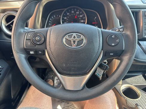 Used 2015 Toyota RAV4 XLE AWD/4WD image 25