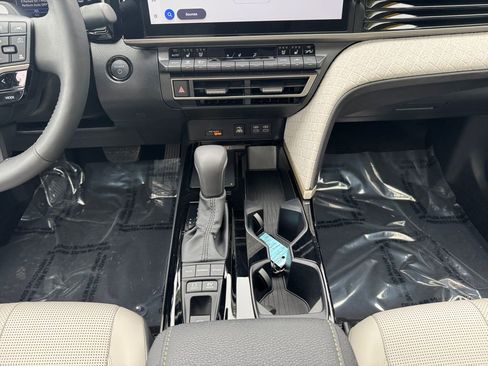 Used 2026 Toyota Camry XLE w/ Premium Plus Package FWD image 11