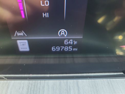 Certified 2023 Kia Telluride EX w/ EX Captain's Chair Package image 28