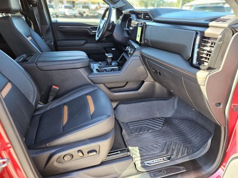 Used 2024 GMC Sierra 1500 AT4 w/ Technology Package image 13