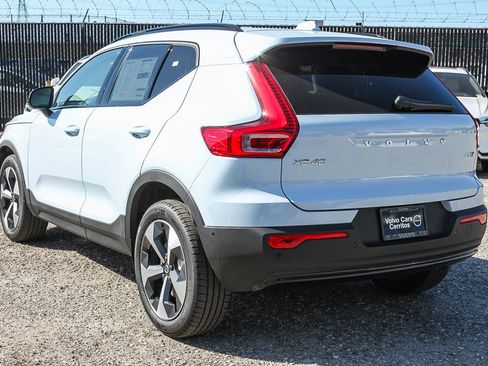 New 2026 Volvo XC40 B5 Plus w/ Protection Package Premier image 8