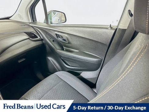 Used 2020 Chevrolet Trax LS w/ Tint and Cruise Package AWD/4WD image 23