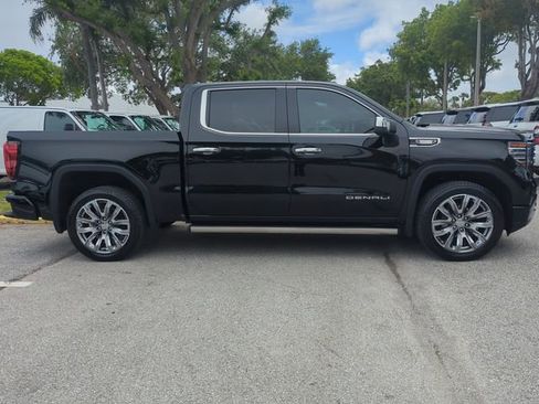 Used 2025 GMC Sierra 1500 Denali image 8