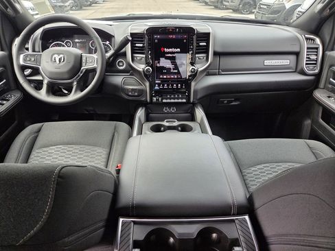 New 2026 RAM 3500 Big Horn AWD/4WD image 17