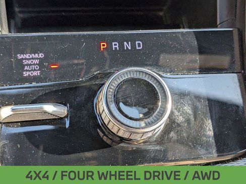 Certified 2025 Jeep Grand Cherokee Limited w/ Black Appearance Package AWD/4WD image 20
