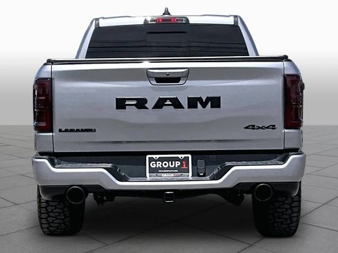 Used 2025 RAM 1500 Laramie w/ Sport Appearance Package AWD/4WD image 5
