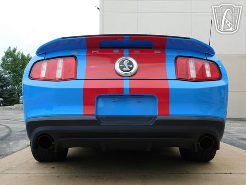 Used 2010 Ford Mustang Shelby GT500 image 24
