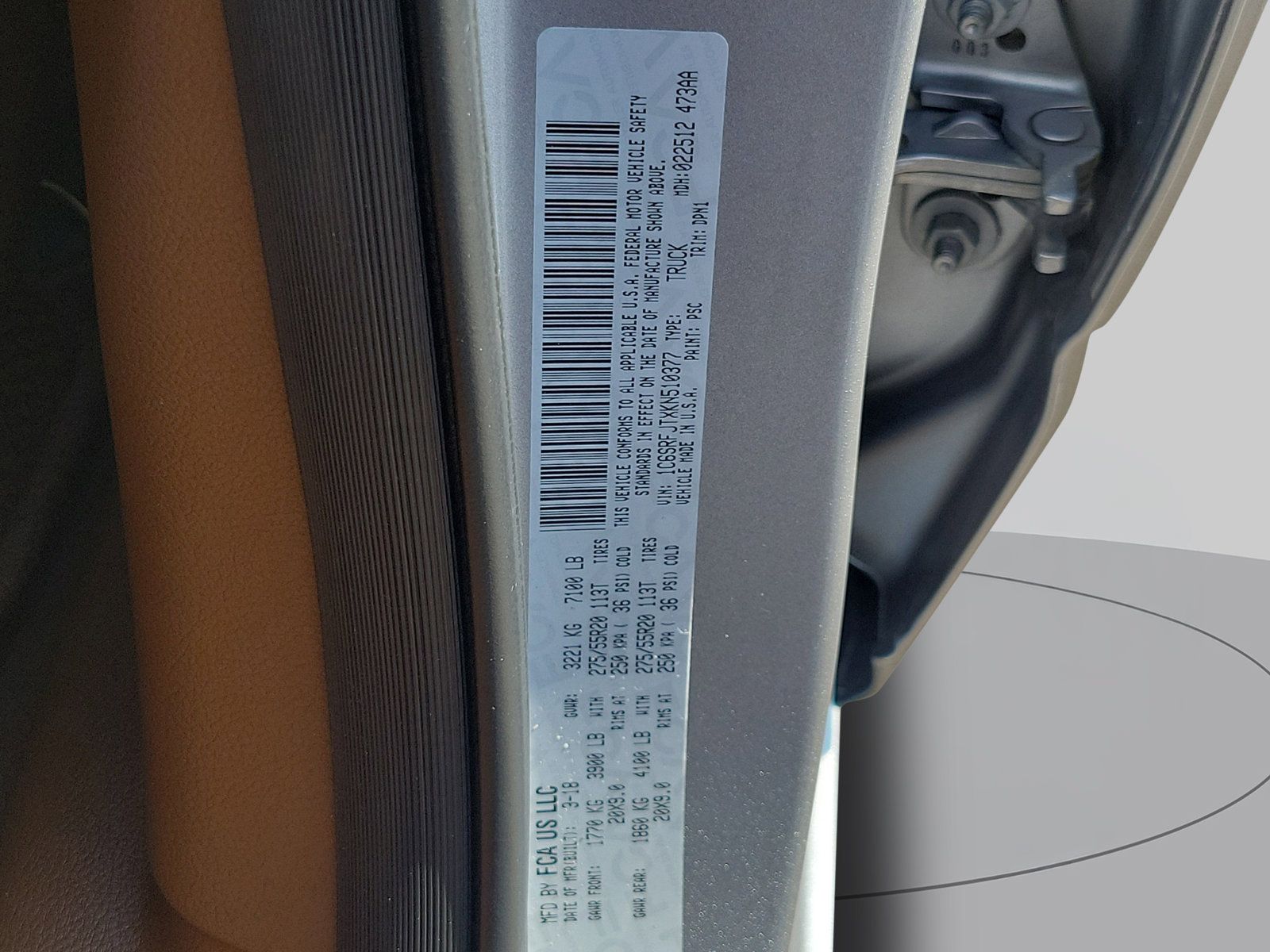 Used 2019 RAM 1500 Laramie AWD/4WD image 39