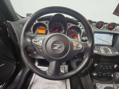 Used 2013 Nissan 370Z Touring w/ Sport Pkg RWD image 15