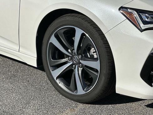 Certified 2025 Acura TLX w/ Technology Package image 12