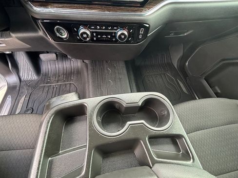 Used 2024 GMC Sierra 1500 Elevation w/ LPO, Elevation Black Package image 6