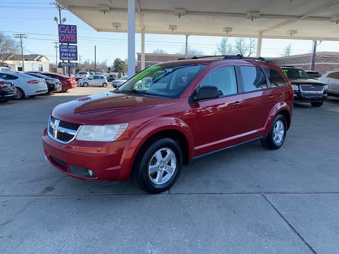 Used 2009 Dodge Journey SE w/ Popular Equipment Group image 4