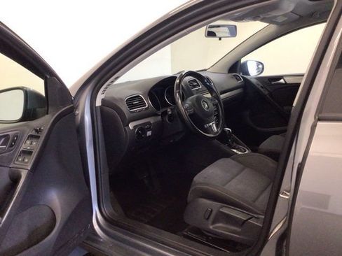 Used 2014 Volkswagen Golf TDI FWD image 9