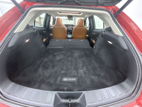 Used 2019 Lexus UX 200 w/ Premium Package image 49