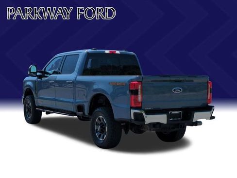 Used 2023 Ford F250 Lariat w/ Lariat Ultimate Package AWD/4WD image 3