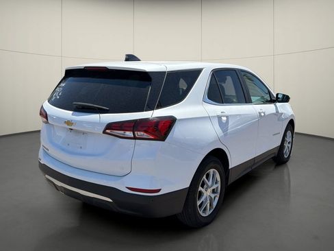Used 2024 Chevrolet Equinox LT FWD image 8