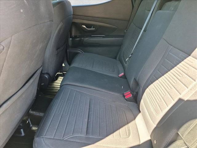 Used 2022 Hyundai Santa Cruz SEL w/ Activity Package FWD image 16
