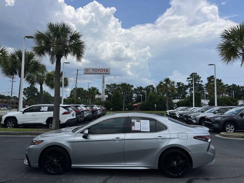 Used 2024 Toyota Camry XSE w/ Driver Assist Package FWD image 7