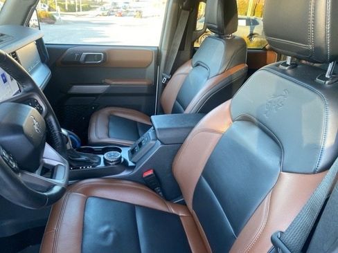 Used 2023 Ford Bronco Outer Banks image 13