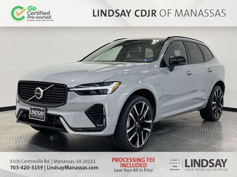 Used 2024 Volvo XC60 T8 Ultimate w/ Protection Package Premier AWD/4WD image 4