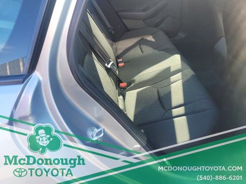 Used 2023 Honda Accord EX image 17