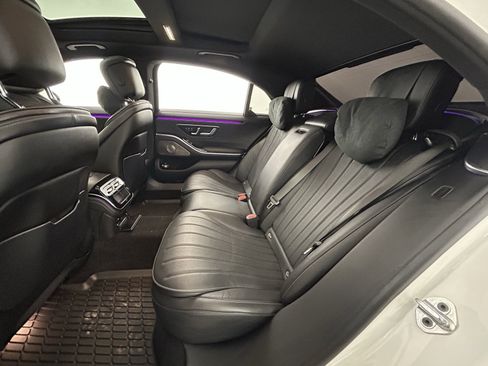 Used 2022 Mercedes-Benz S 580 S 580 image 33