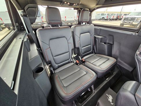 Certified 2025 Ford Bronco Stroppe Edition AWD/4WD image 30
