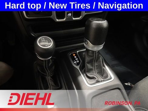 Used 2023 Jeep Wrangler Unlimited Sahara AWD/4WD image 34