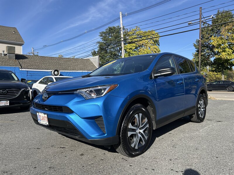 Used 2018 Toyota RAV4 LE w/ All Weather Liner Package AWD/4WD image 1