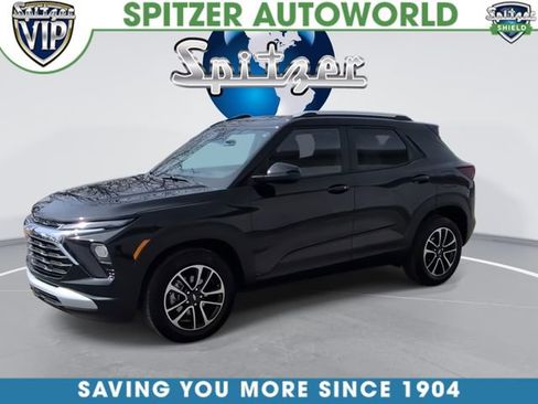 Used 2024 Chevrolet TrailBlazer LT w/ LT Cold Weather Package image 4