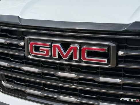 New 2026 GMC Yukon XL AT4 Ultimate w/ LPO, Floor Liner Package image 7