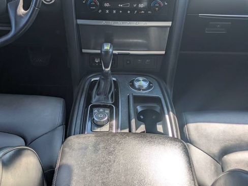 Used 2023 Nissan Armada SV AWD/4WD image 19
