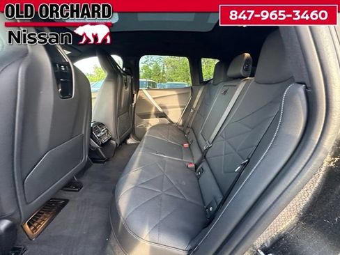 Used 2025 BMW iX xDrive50 w/ Convenience Package AWD/4WD image 15