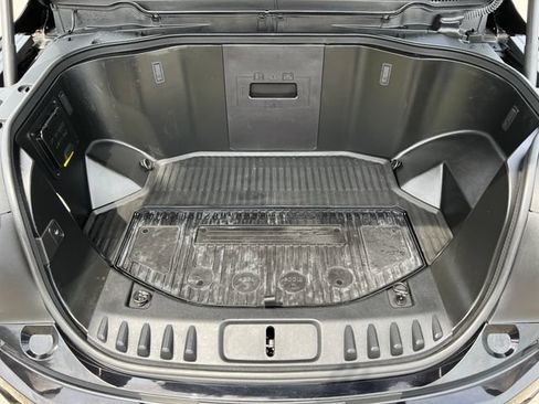 Used 2023 Ford F150 Lightning Platinum AWD/4WD image 46