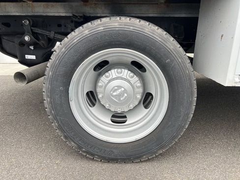 New 2024 RAM 4500 Tradesman image 16