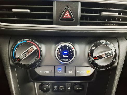Certified 2021 Hyundai Kona SEL Plus w/ Cargo Package FWD image 20