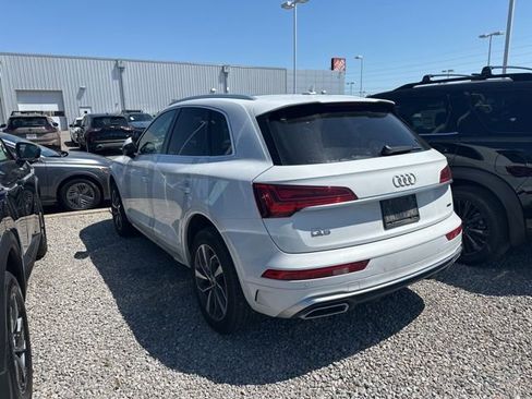 Used 2022 Audi Q5 2.0T Premium Plus w/ Premium Plus Package AWD/4WD image 4