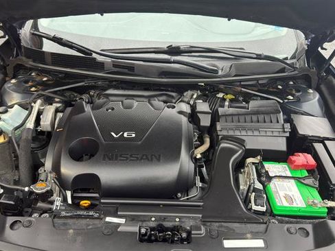 Used 2018 Nissan Maxima 3.5 SL FWD image 10