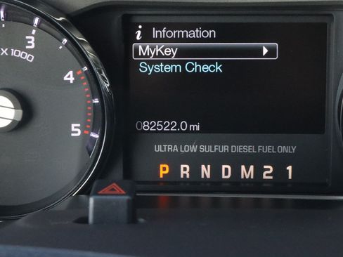 Used 2011 Ford F250 Lariat w/ Lariat Interior Pkg AWD/4WD image 34