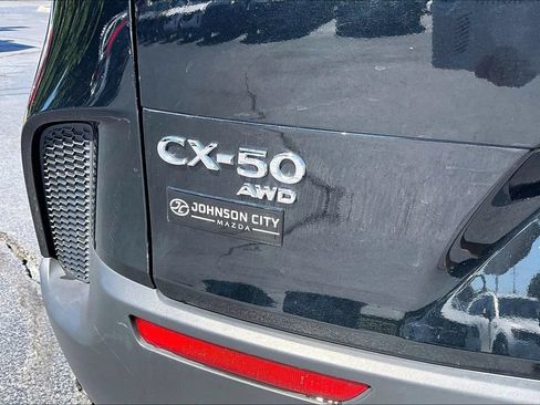 Certified 2025 MAZDA CX-50 AWD 2.5 S w/ Premium Package image 8