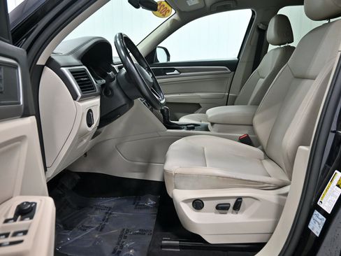 Used 2021 Volkswagen Atlas SE AWD/4WD image 5